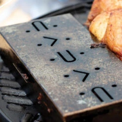 Produits populaires -Le Monde du Barbecue Soldes Boutique 98312v fumoir cadac ambiance2