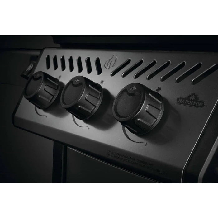 Pack Barbecue à Gaz Napoleon Freestyle F365PGT 3 Brûleurs + Housse Et Plancha 14 Pack Barbecue à Gaz Napoleon Freestyle F365PGT 3 Brûleurs + Housse Et Plancha – Image 12