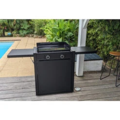 Pack Plancha à Gaz Forge Adour MODERN 60 Acier Noir + Chariot 15 Pack Plancha à Gaz Forge Adour MODERN 60 Acier Noir + Chariot -Le Monde du Barbecue Soldes Boutique plancha forge adour modern 60 acier sur chariot 2 1